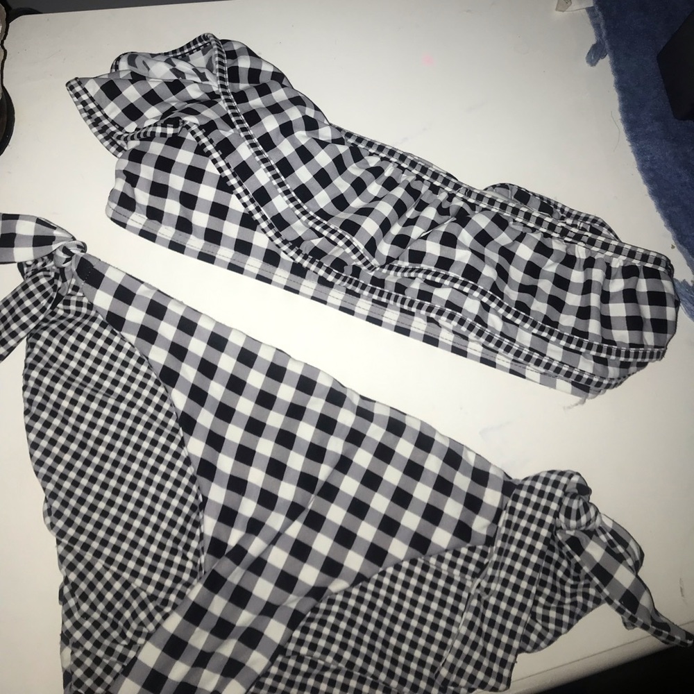 checkered bikini